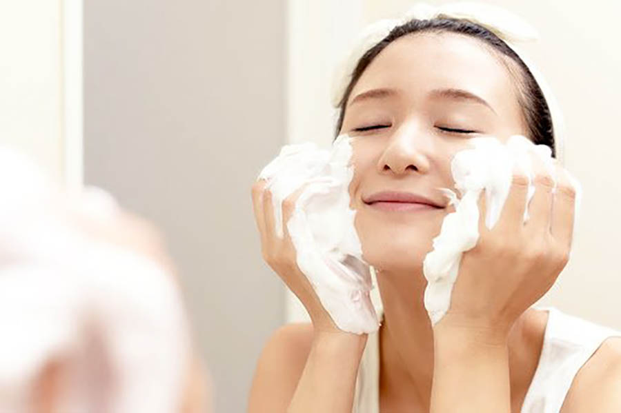 Da lão hóa nhanh : 5 nguyên nhân và cách phòng ngừa lão hóa theo từng độ tuổi
